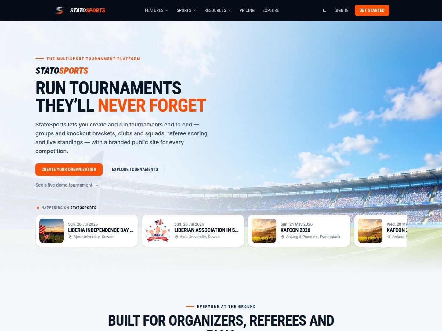 The StatoSports home page, with the competitions currently running on the platform